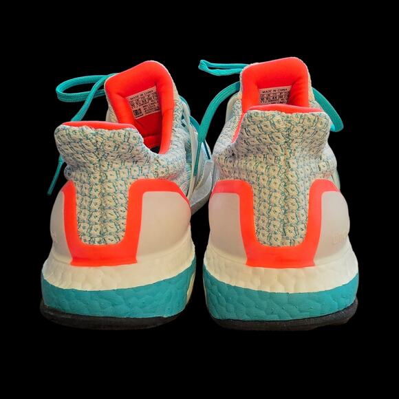 Adidas Men's Ultraboost 5.0 DNA White/Silver/Mint Running Shoes, Size 10 - Picture 4 of 6